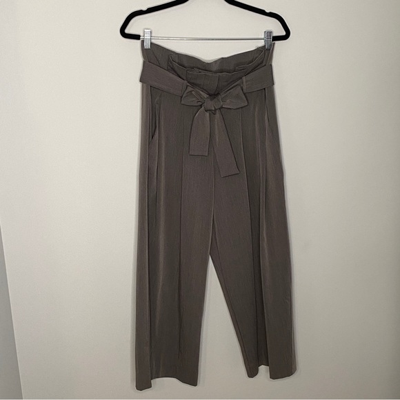 Dress Forum Grey Paperbag Pants (small) - Picture 1 of 5